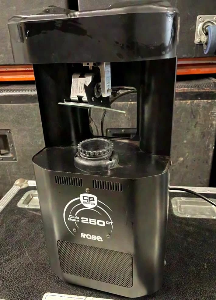 Robe Clubscan CT 250 4er Case