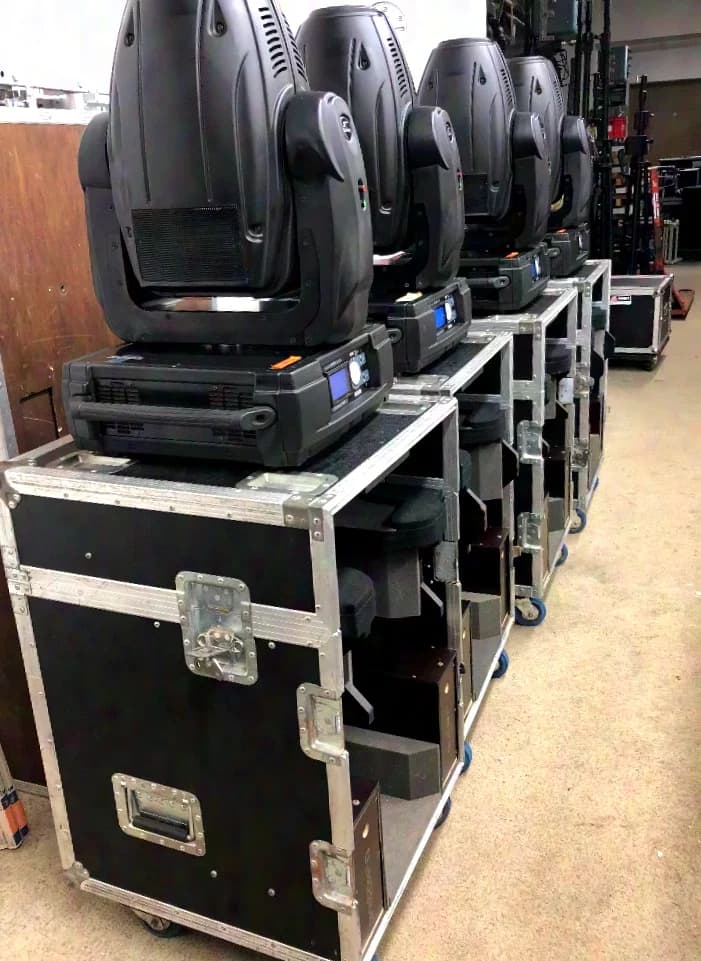 Robe ColorSpot 700E AT inkl. Doppelcase / Set
