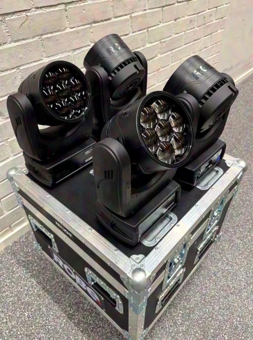 Robe LEDBeam 150 set (16pcs)