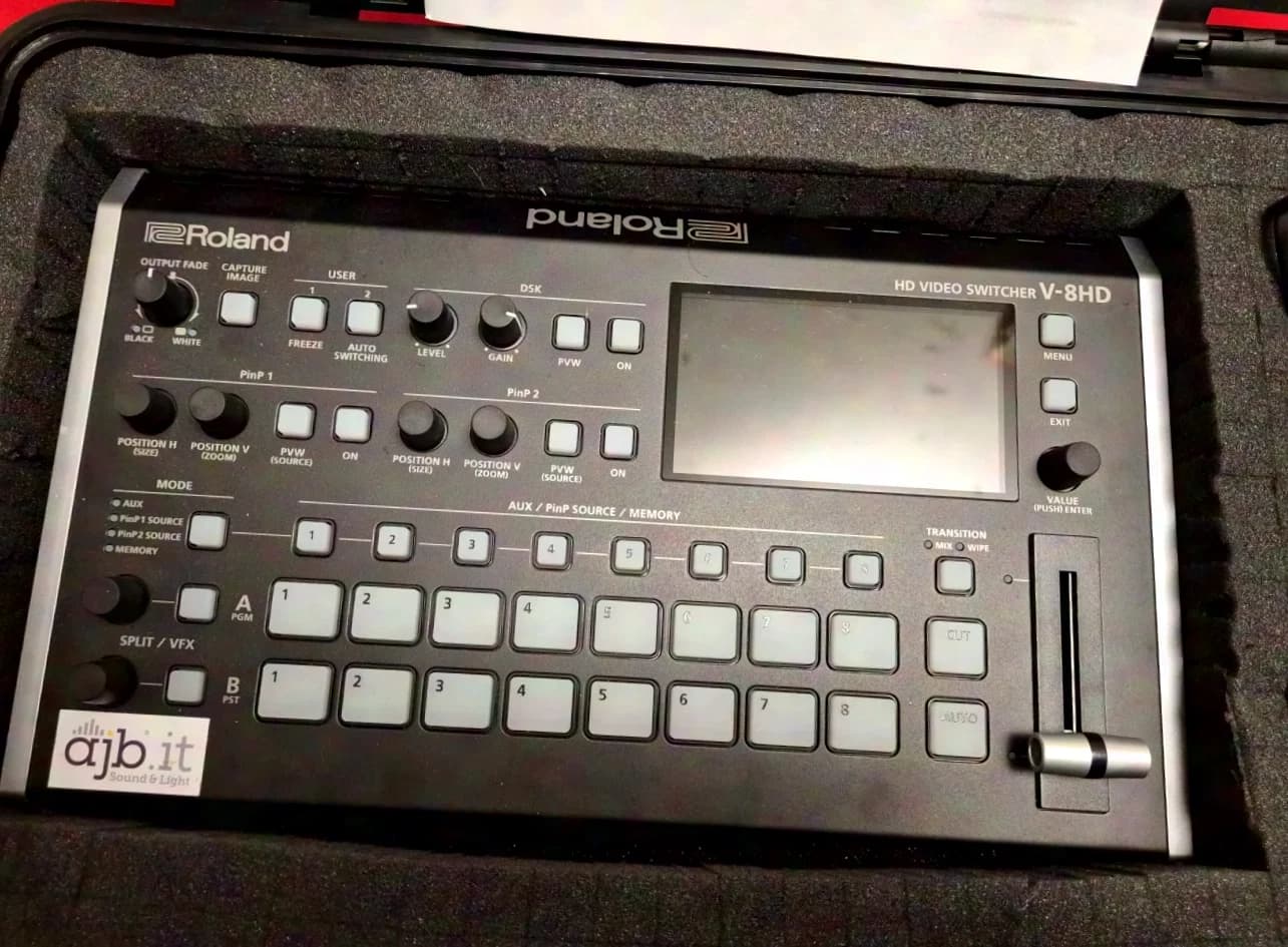 Roland V8-HD