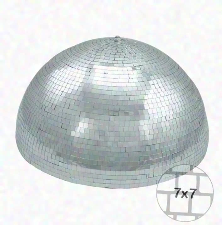 SATISFIRE Halbkugel Discokugel 50cm, 7x7mm Spiele, intergrierter Motor - für Deckenmontage formstabiler Fiberglaskern