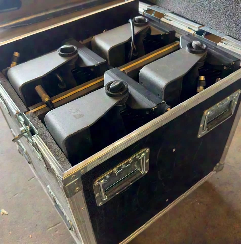 SGM 6x SGM P-5 LED-Fluter inkl. Cases und Zubehör