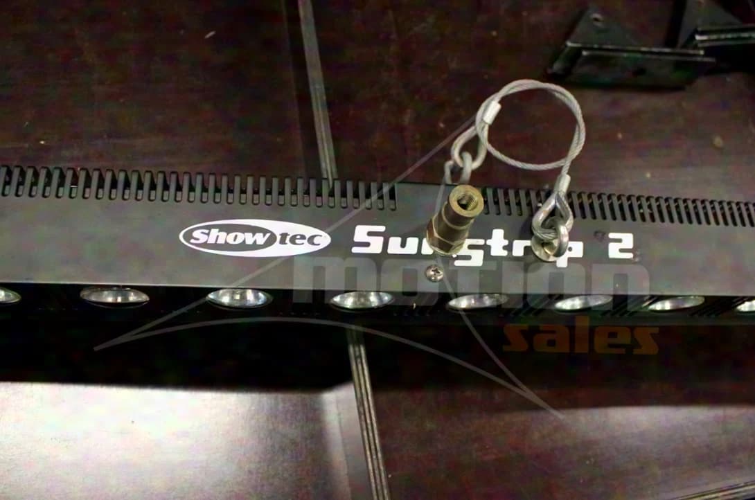 SHOWTEC Sunstrip II MM Blinder 20x 35 W 1 Kanal