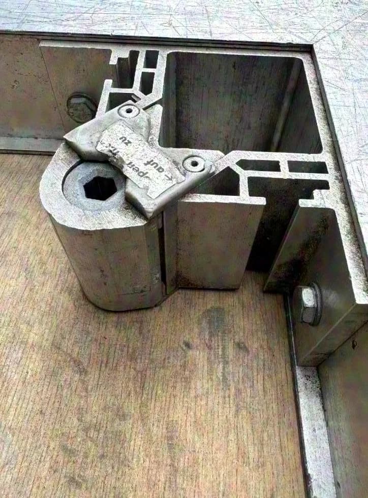 Schnakenberg Nivoflex Multi 60x60er Steckfußsystem