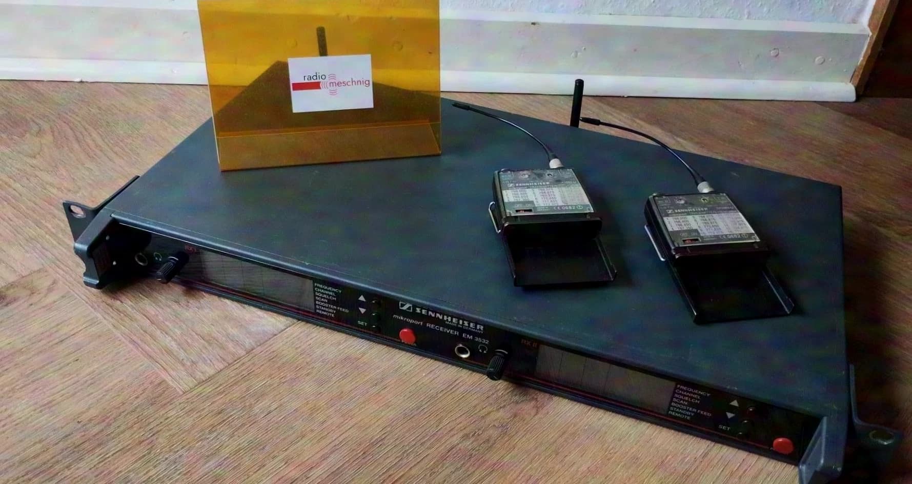 Sennheiser EM3532 SK3063-U Funkmikrofon Funkstrecke Mikro