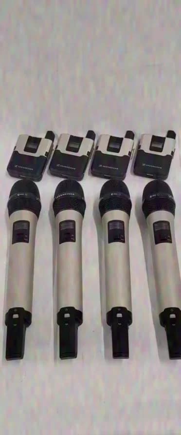 Sennheiser SpeechLine Profi-Funksystem 6 Receiver + 8 Sender