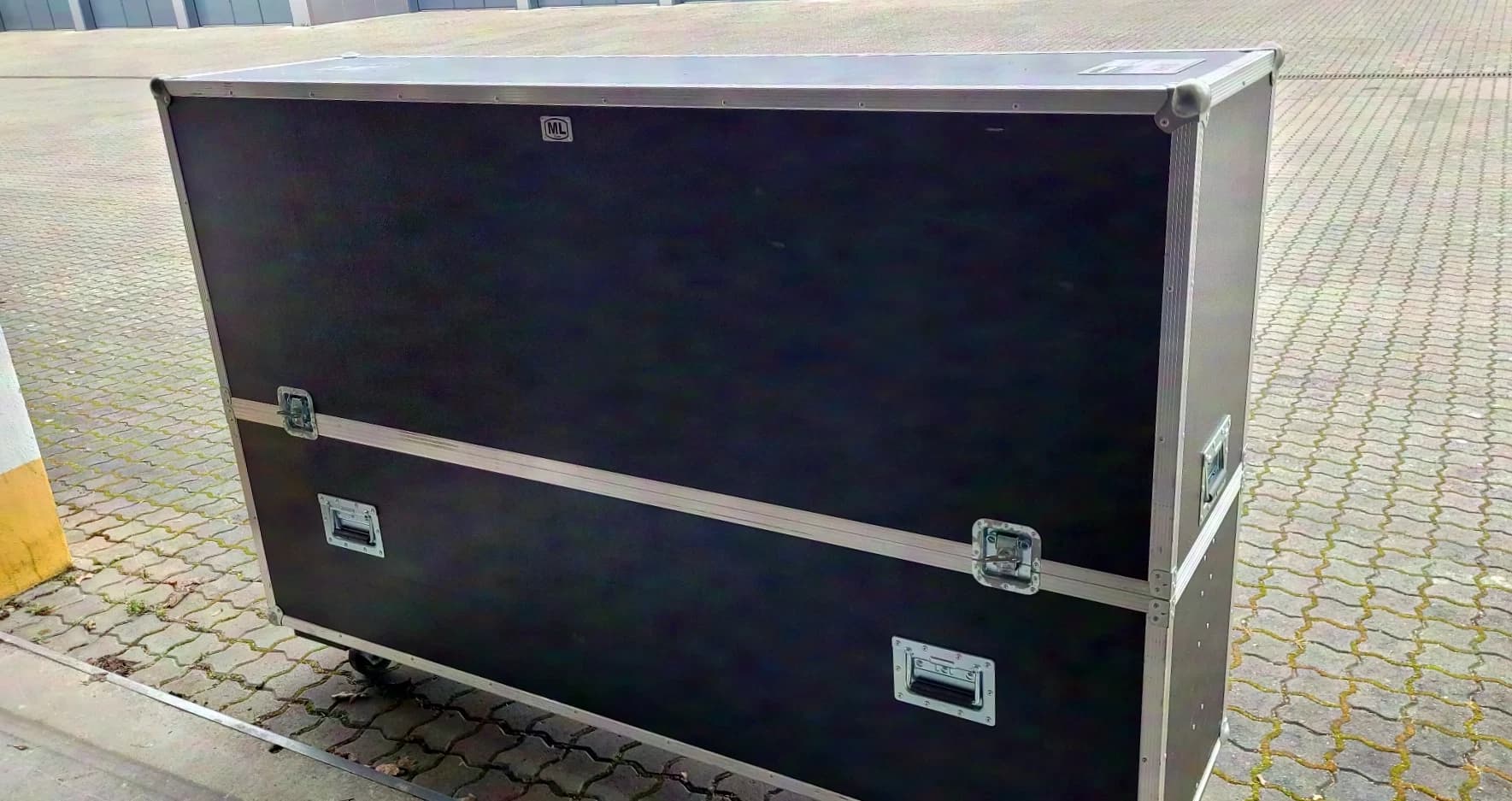 Sharp LC-80LE645E 80" Fernseher