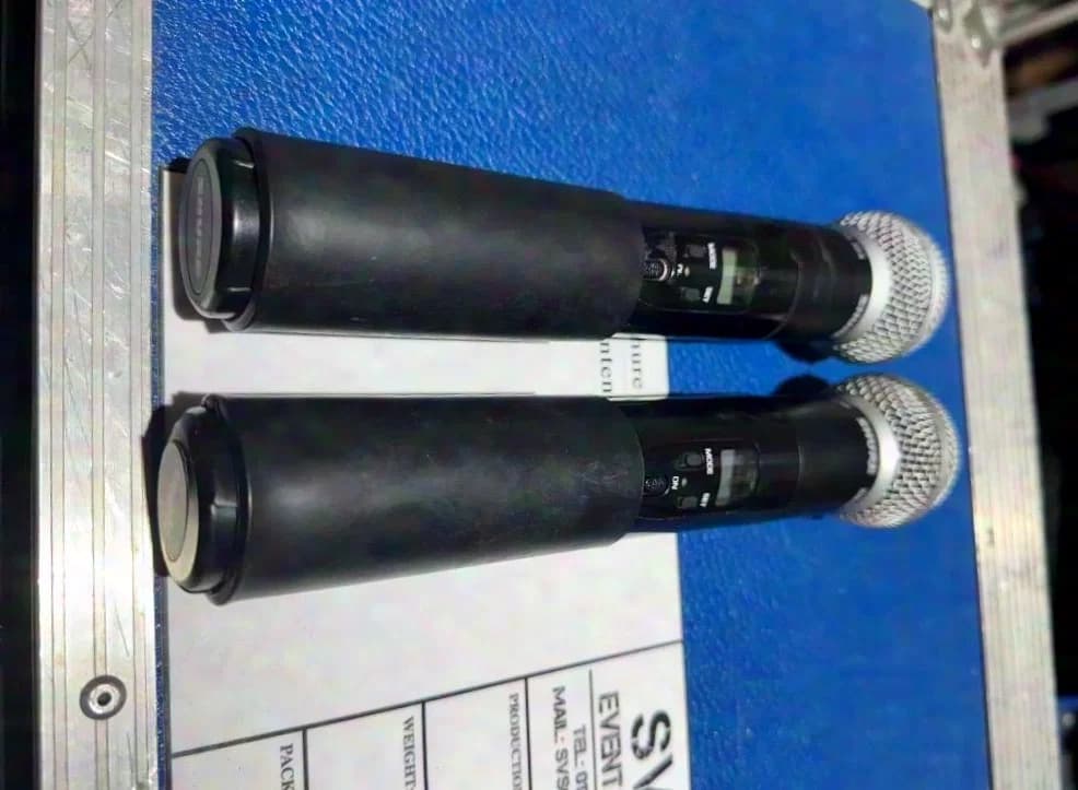 Shure ULXP4 Doppelstrecke mit Handsender inkl. Case