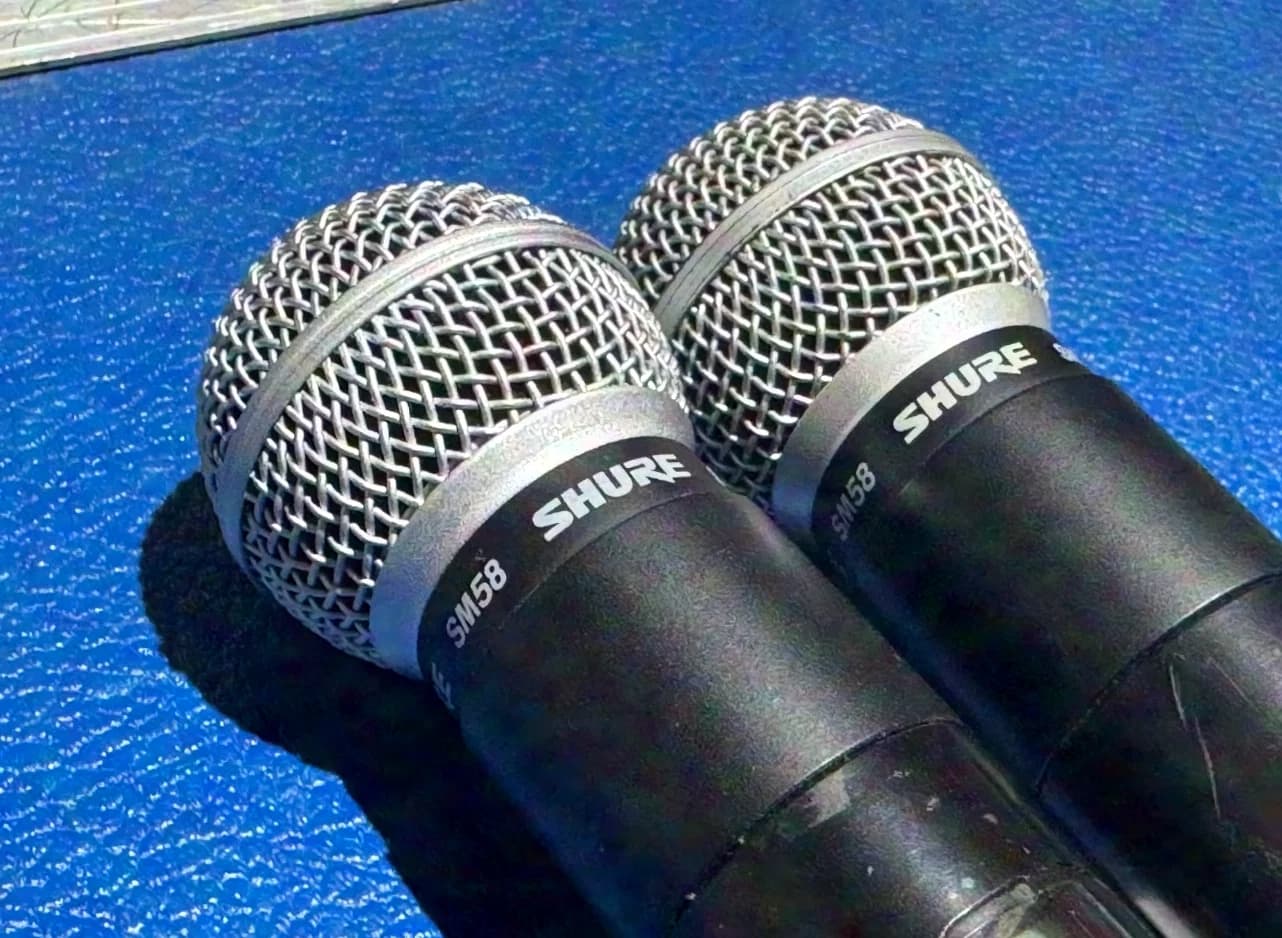 Shure ULXP4 Doppelstrecke mit Handsender inkl. Case