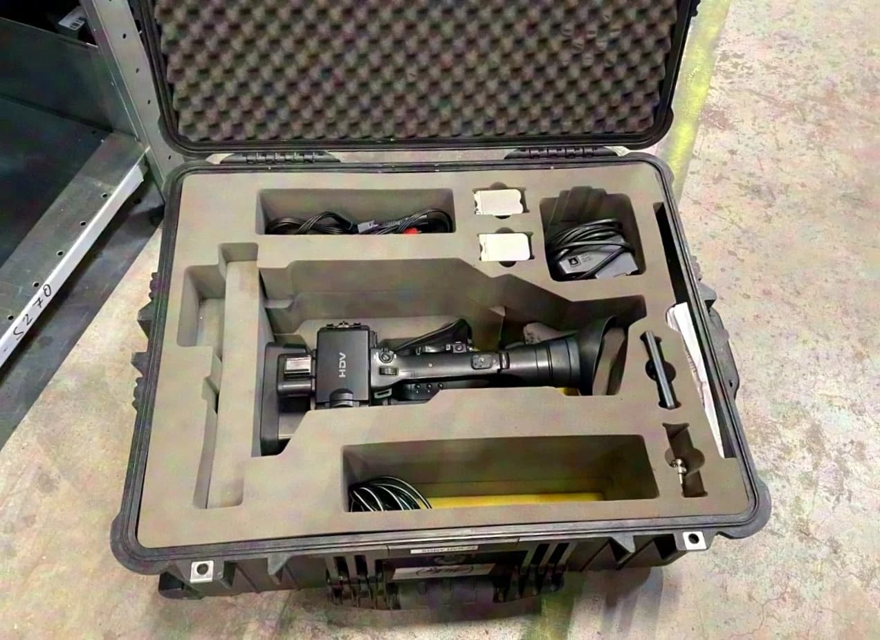 Sony HVR Z5 Camcorder professionelle Kamera mit viel Zubehör