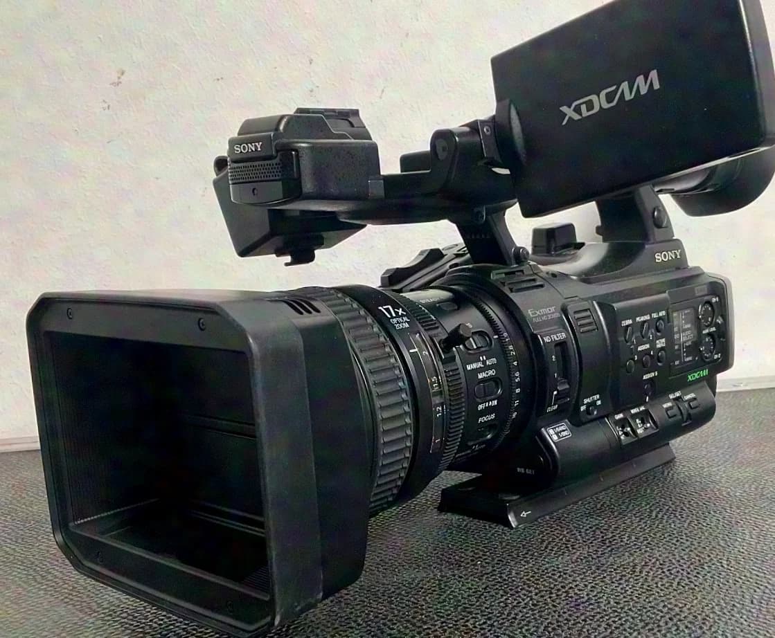 Sony PXW-X200 Camcorder einsatzbereites Komplettset