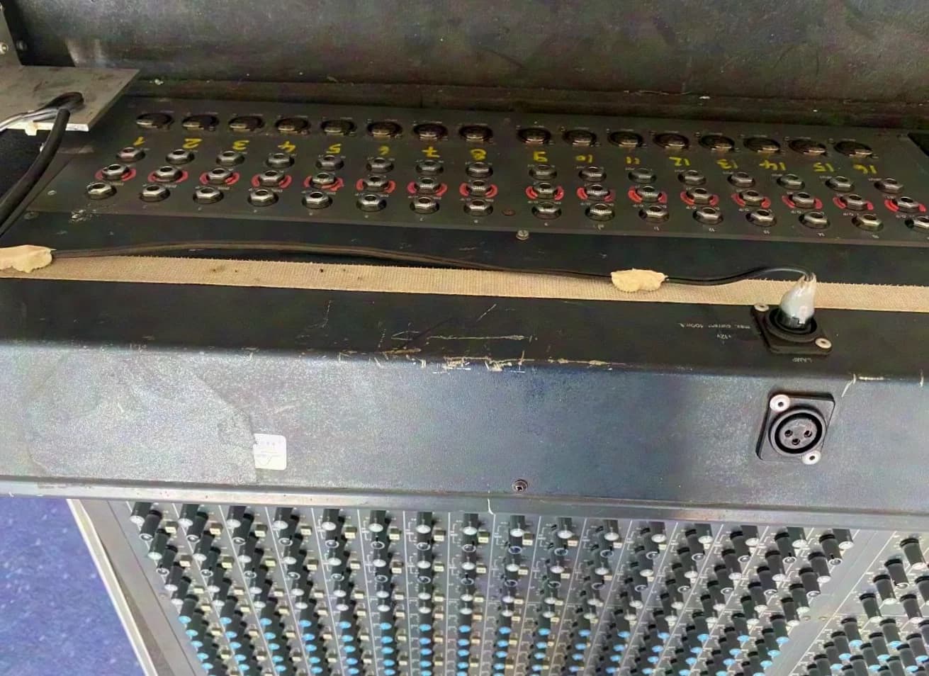 Soundcraft Mischpult K2 32-8-2