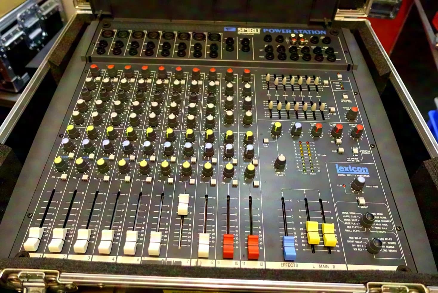 Soundcraft Spirit Powerstation Mischverstärker