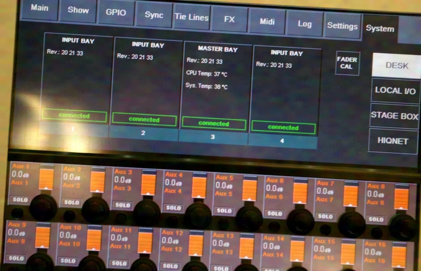 Soundcraft VI4 inkl. Local und Stage Rack