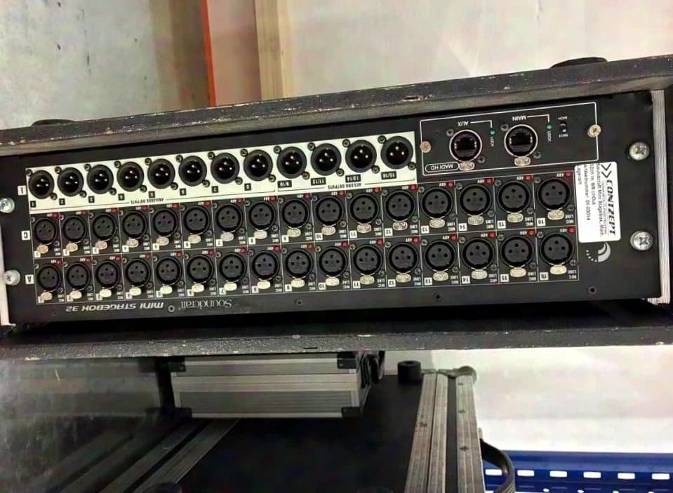 Soundcraft mini Stagebox 32CH