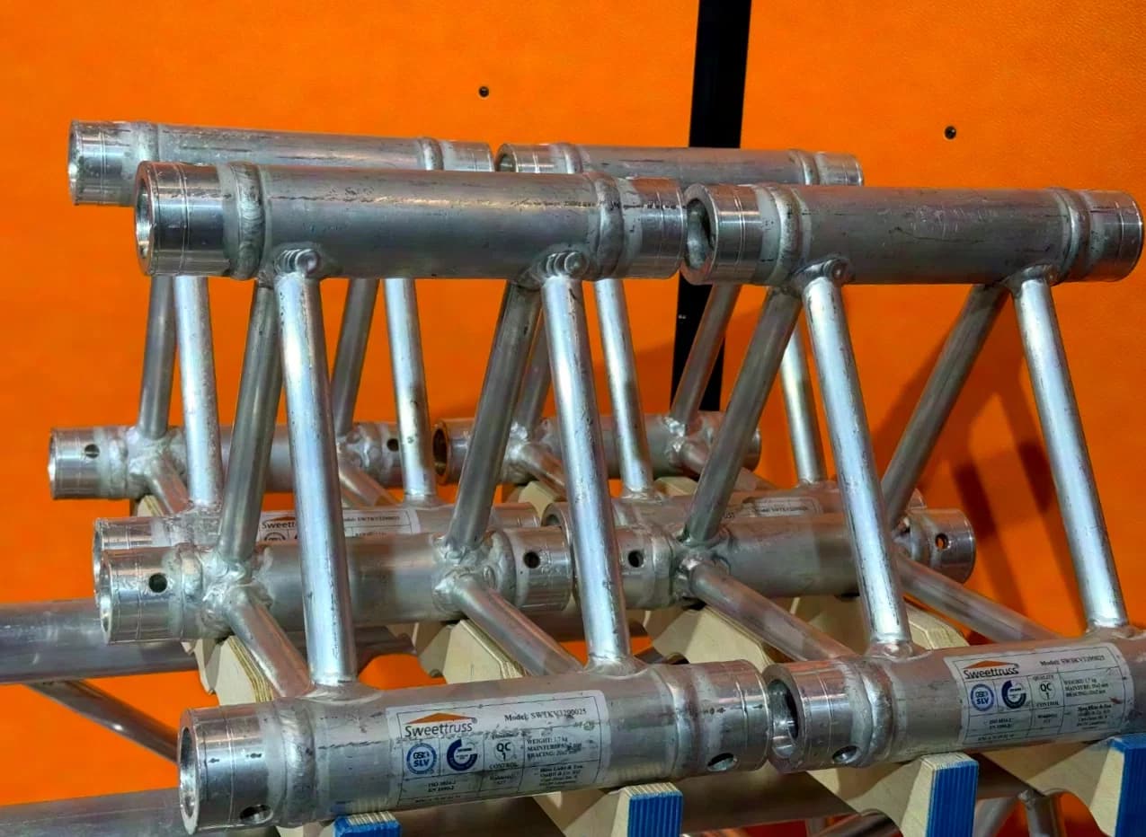 Sweettruss KV3/290-025 Traverse 0.25m silber