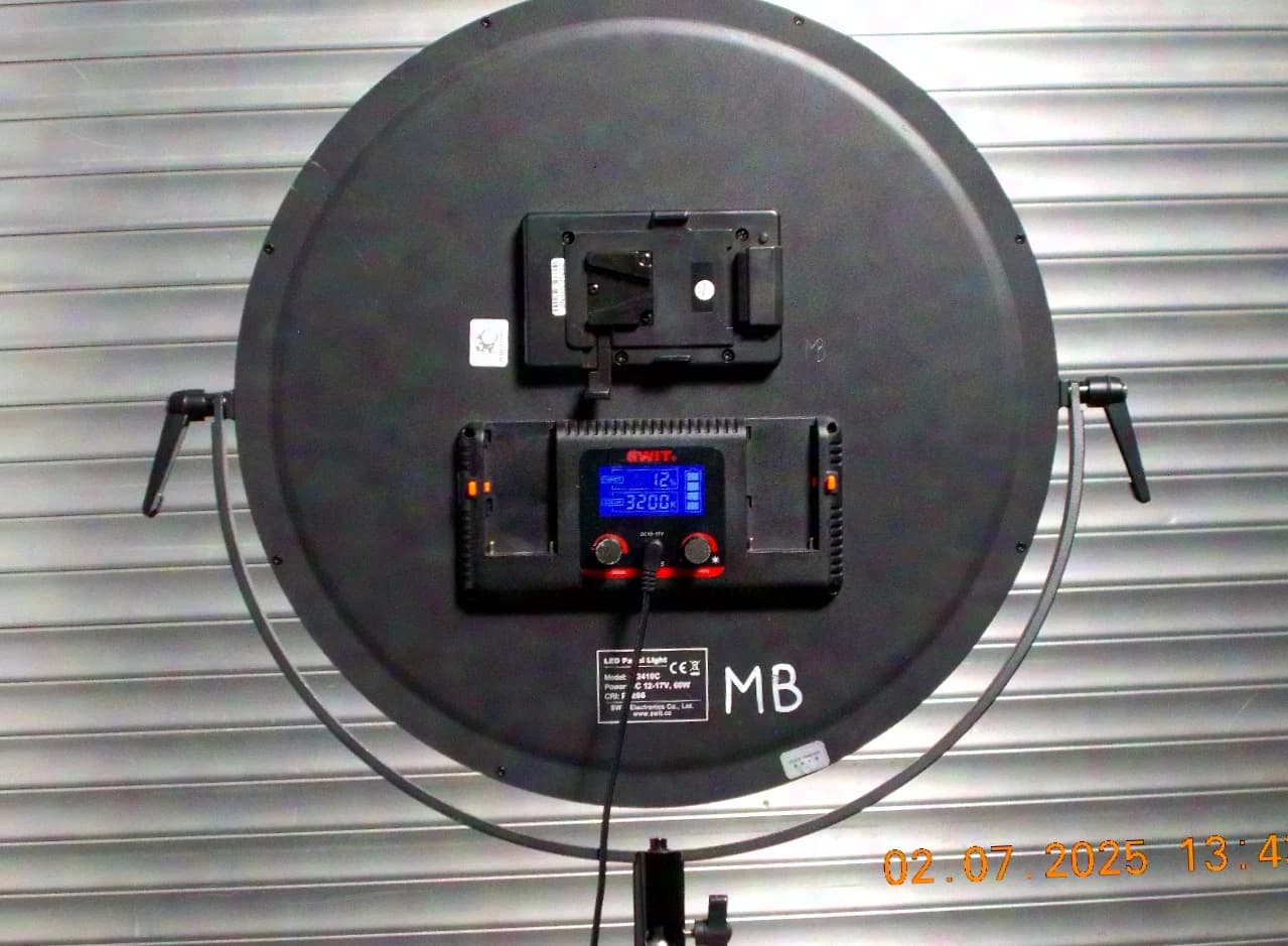 Swit S-2410C