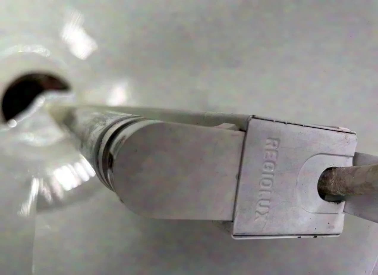 Systemleuchte Plexiglaslampe Zylinder Leuchtstoffröhre 21 Stk.