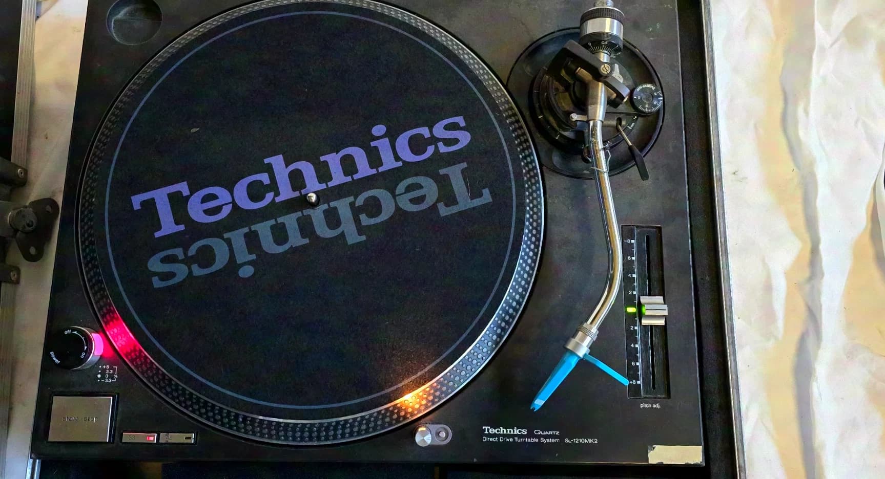 TECHNICS SL 1210 MK2 inkl. Flightcase, Slipmap, System und Nadel