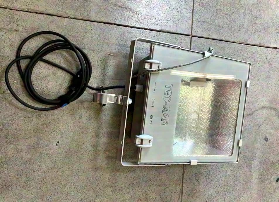 TEC-MAR HQI 400 Flutscheinwerfer 400W - Outdoor - symetrisch, 5er Set