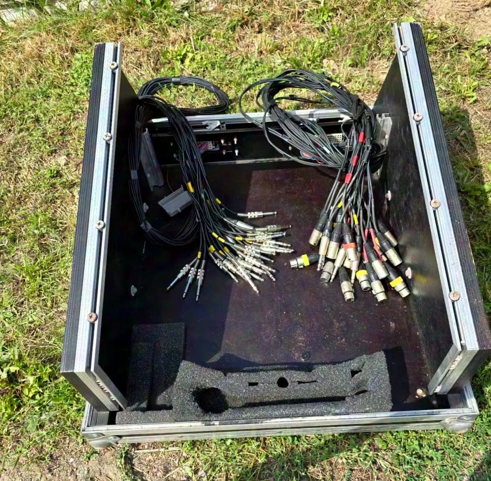 THON Flightcase für Midas Venice 160 Mischpult
