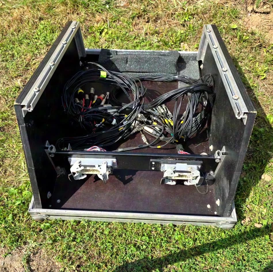 THON Flightcase für Midas Venice 160 Mischpult