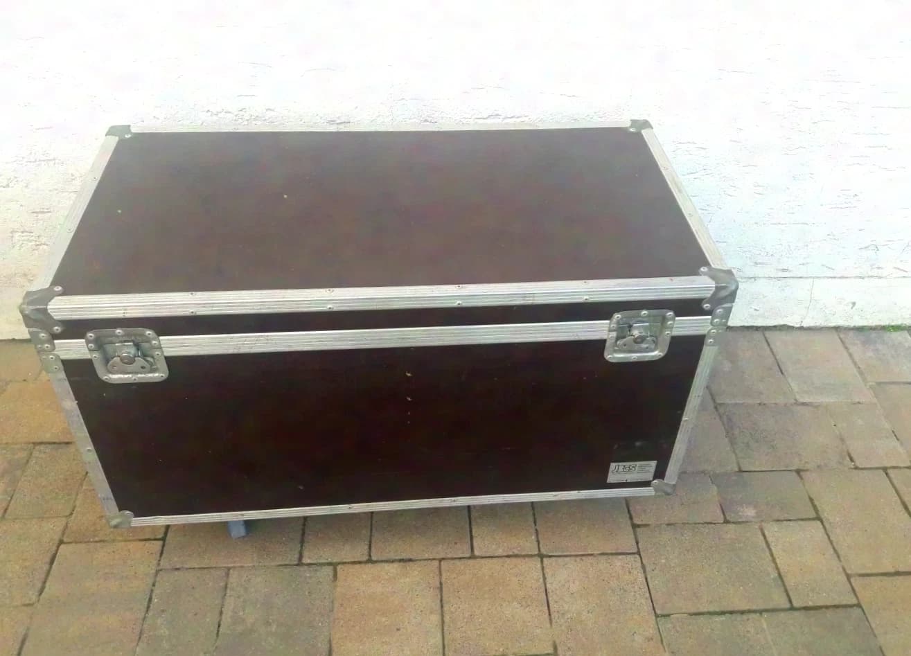 TON / LICHT div. Truhencase