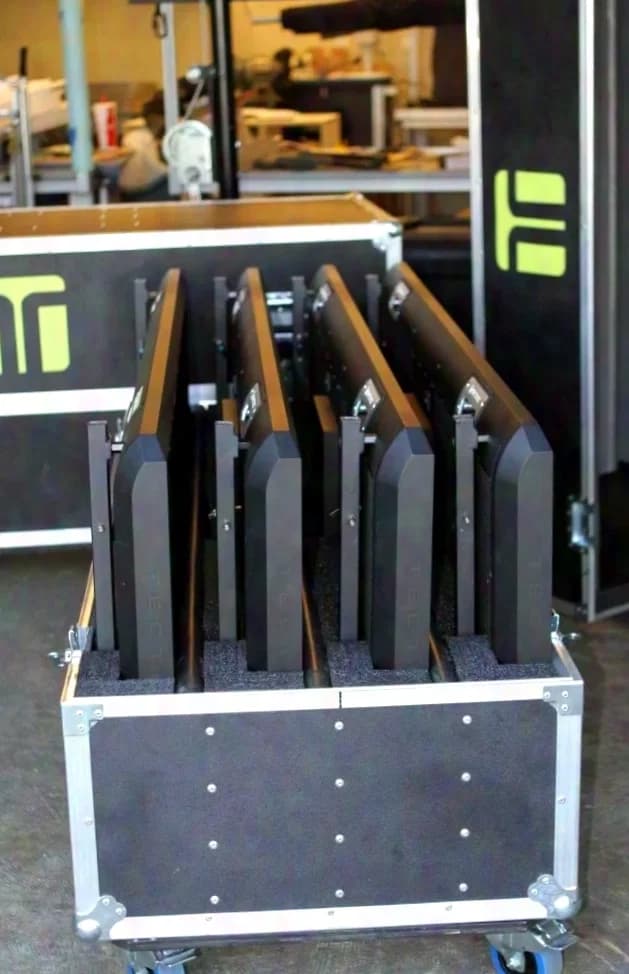 Tectonic PL-11 BK passiver, 2 Wege PA-Lautsprecher, Ribbon Hochtöner