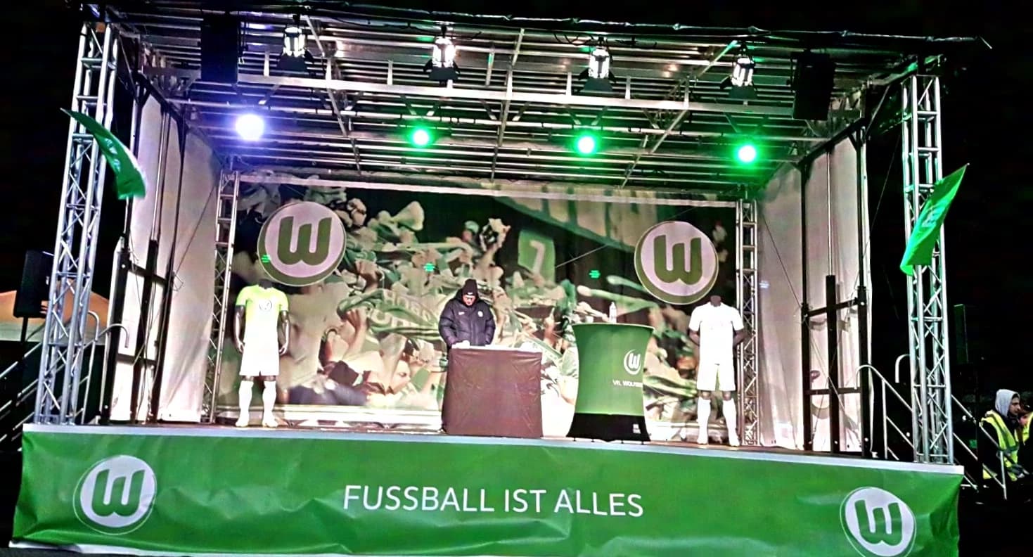 Trailerbühne 6x4x5m sofort verfügbar