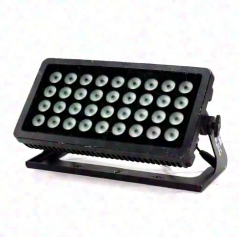 URC | Citywash 300 LED Wash RGBW, 45°