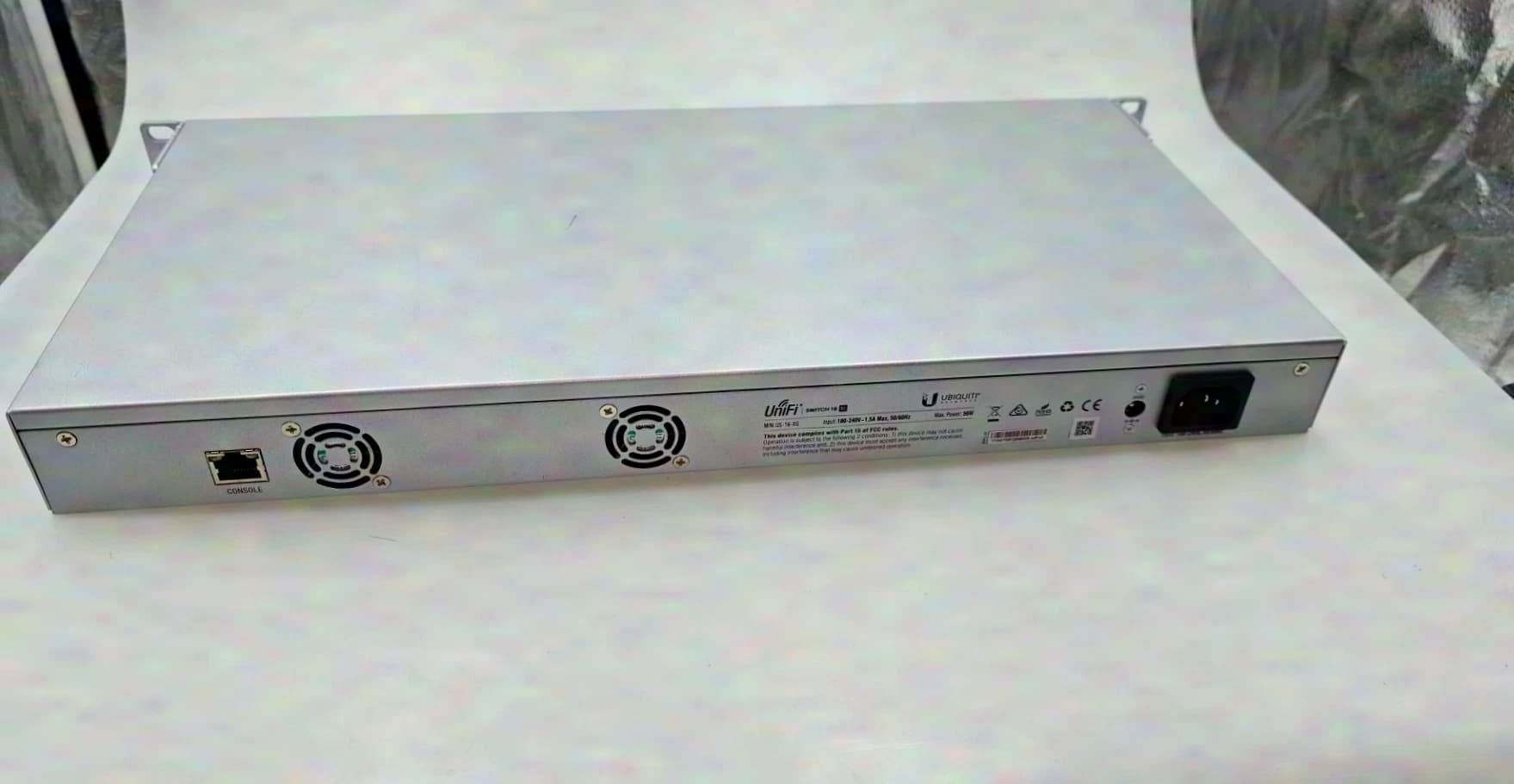 Ubiquiti Unifi Switch 16XG (US-16-XG)