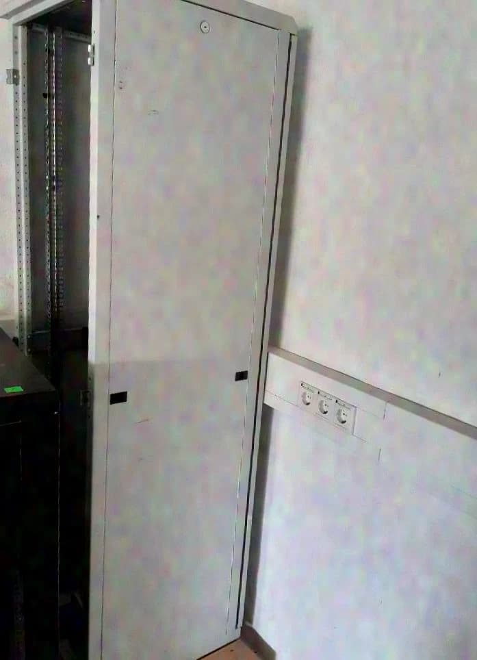 Unbekannt Netzwerkschrank 200x60x60 42 HE