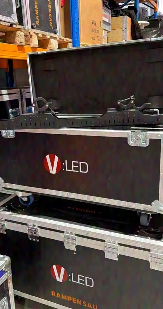 V:LED / Infiled VSP 2.9 indoor / S2.9 indoor LED Wand im Set ink Rigging und Zubehör