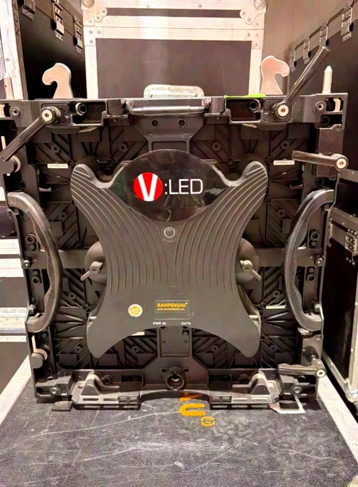 V:LED / Infiled VSP 2.9 indoor / S2.9 indoor LED Wand im Set ink Rigging und Zubehör