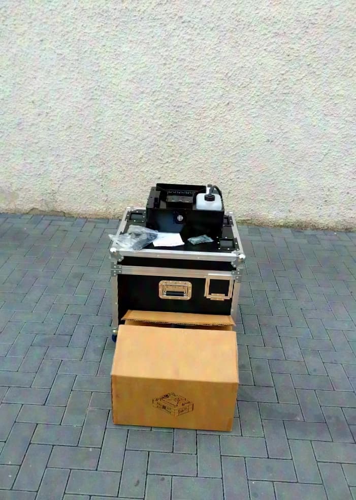 Vertical 1500W Smoke Machine Nebelmaschine DMX LED