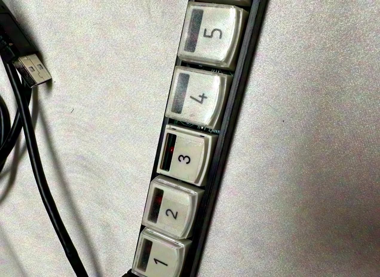 XKeys Tastatur mit 16 Tasten