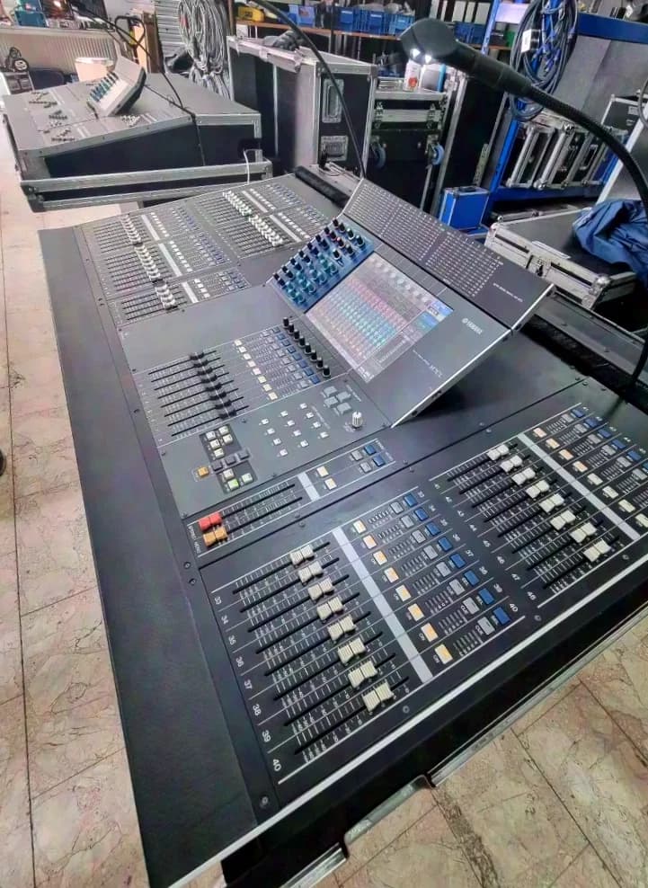 YAMAHA M7CL-48 digital mixing console M7CL-48 M7CL Version 3