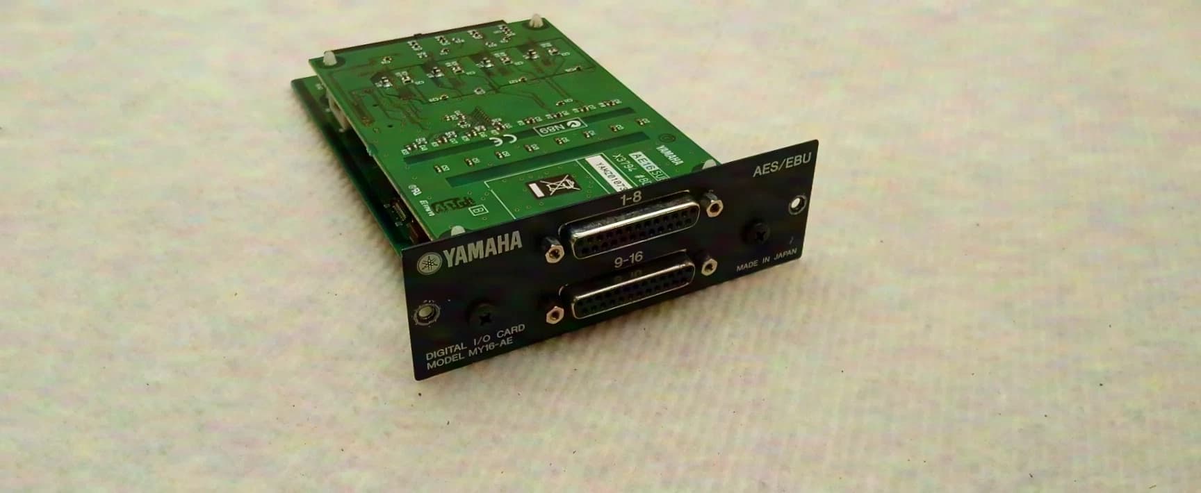 YAMAHA MY16-ae_8-8_aes-ebu AES IN/OUT Karte