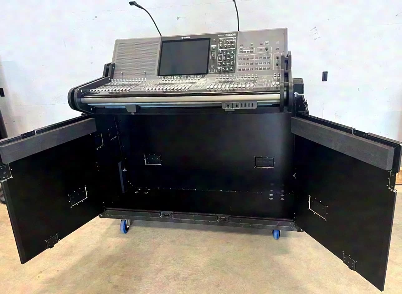 YAMAHA Rivage PM-3 inkl PM-RX & Flip-Case /HY-144 SRC