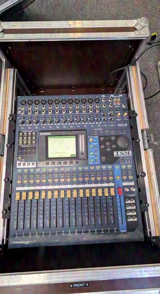 Yamaha 01V96 V2 Digitalmischpult