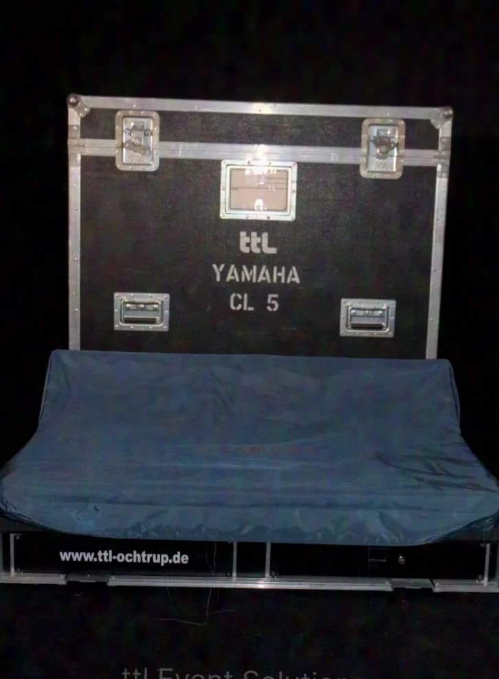 Yamaha CL5