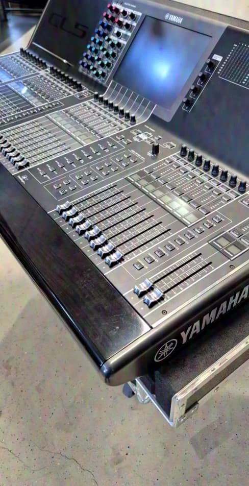 Yamaha CL5