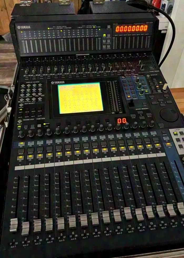 Yamaha DM1000-V2 Digitalmischpult