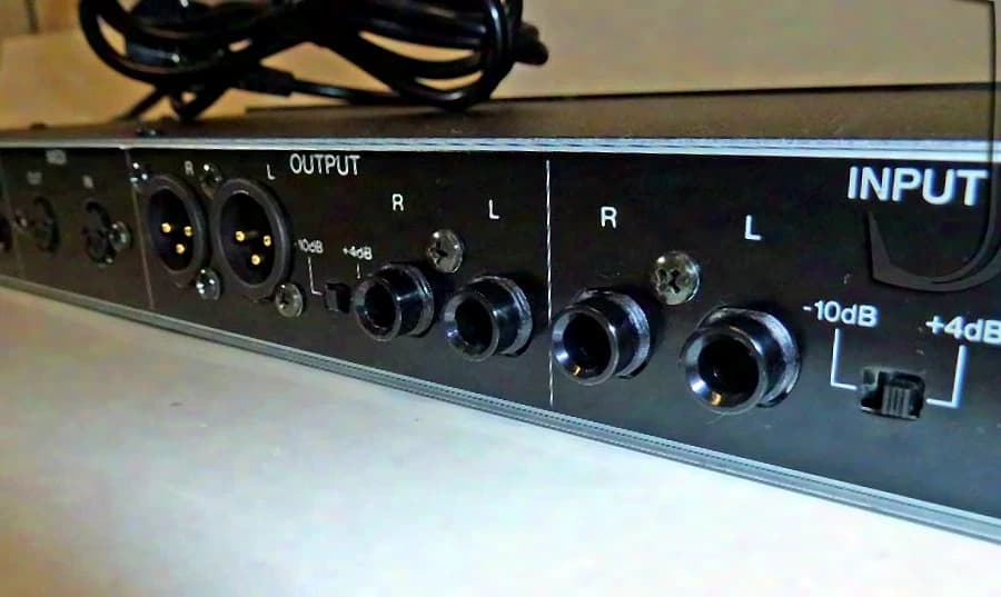 Yamaha Hallgerät REV500