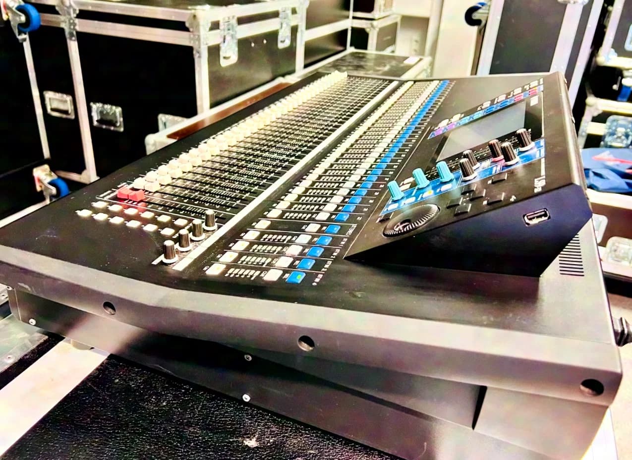 Yamaha LS 9 Digitalmischpult 01V96i