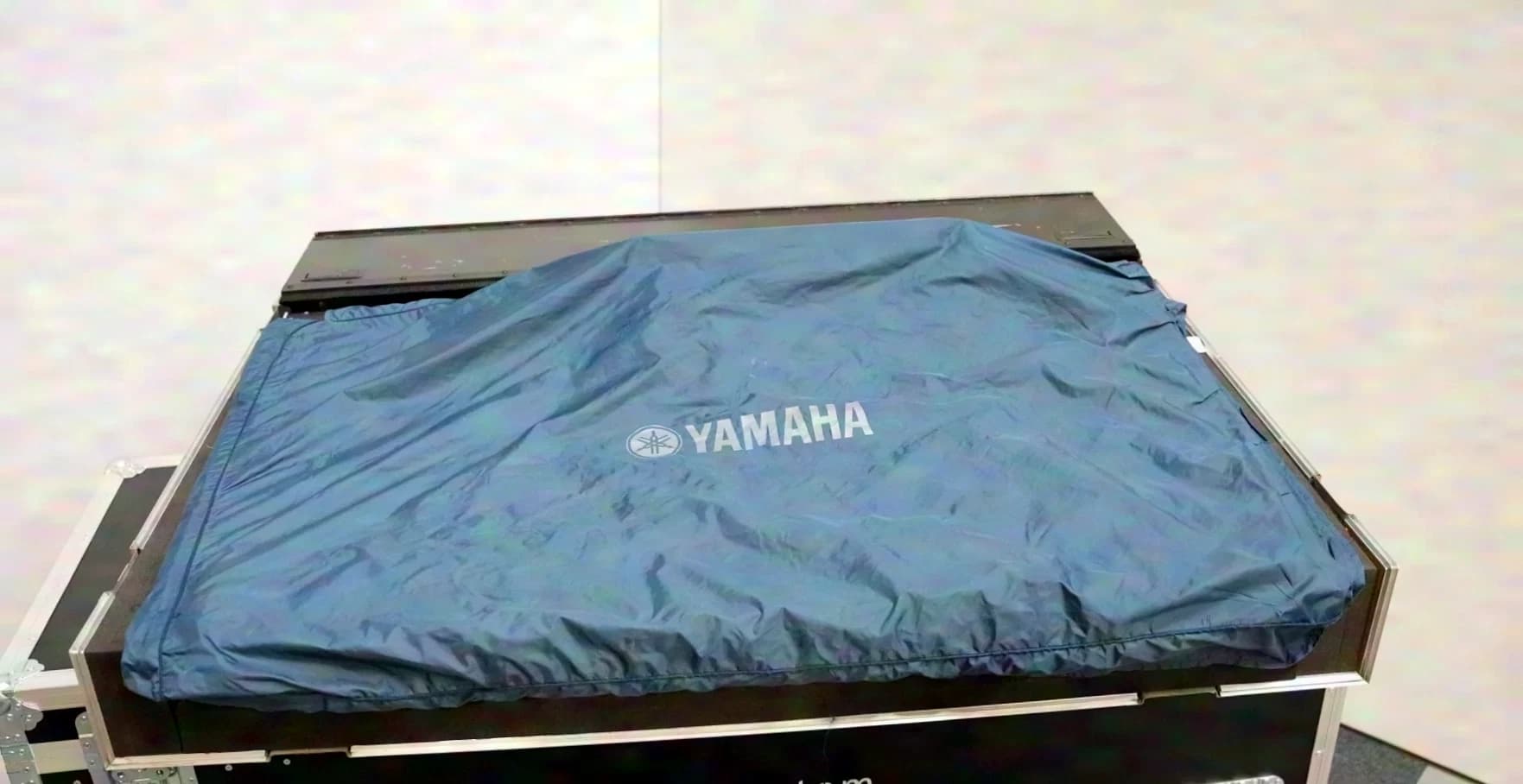 Yamaha M7CL