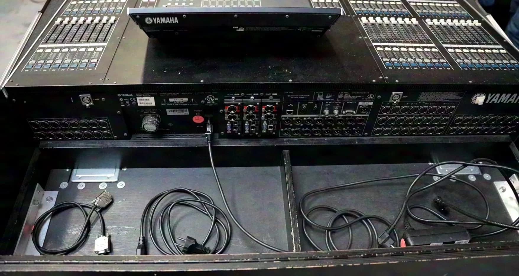 Yamaha M7CL