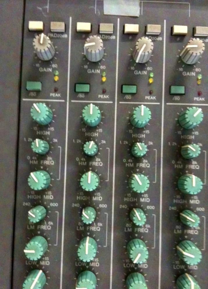 Yamaha Monitor Mischpult MC3210