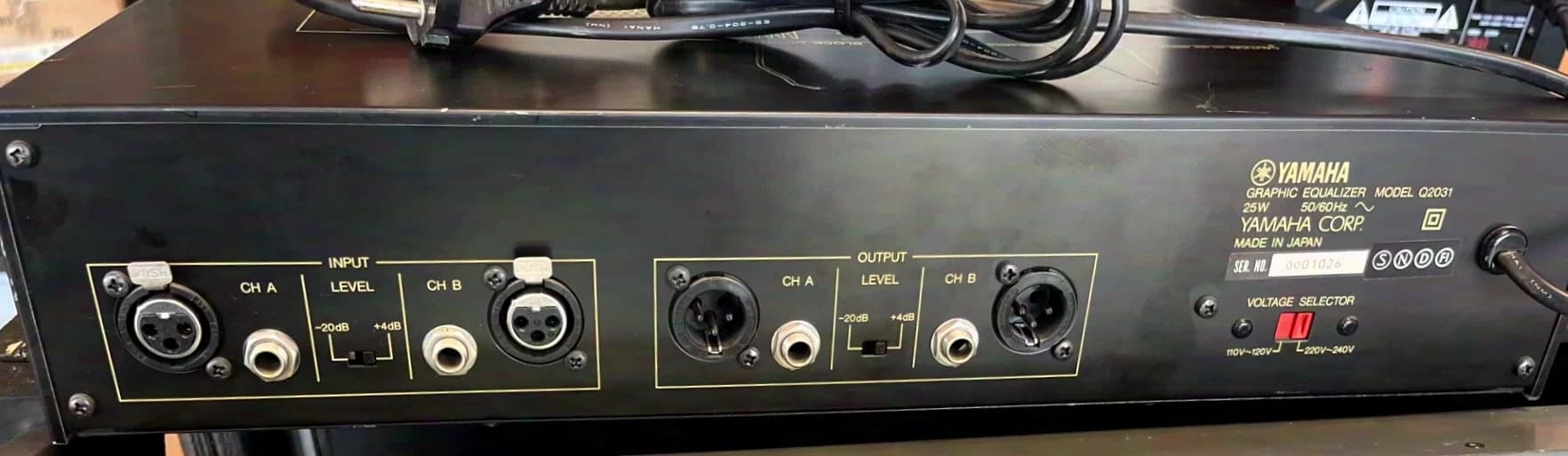 Yamaha Q2031 Dual-Channel Graphic Equalizer