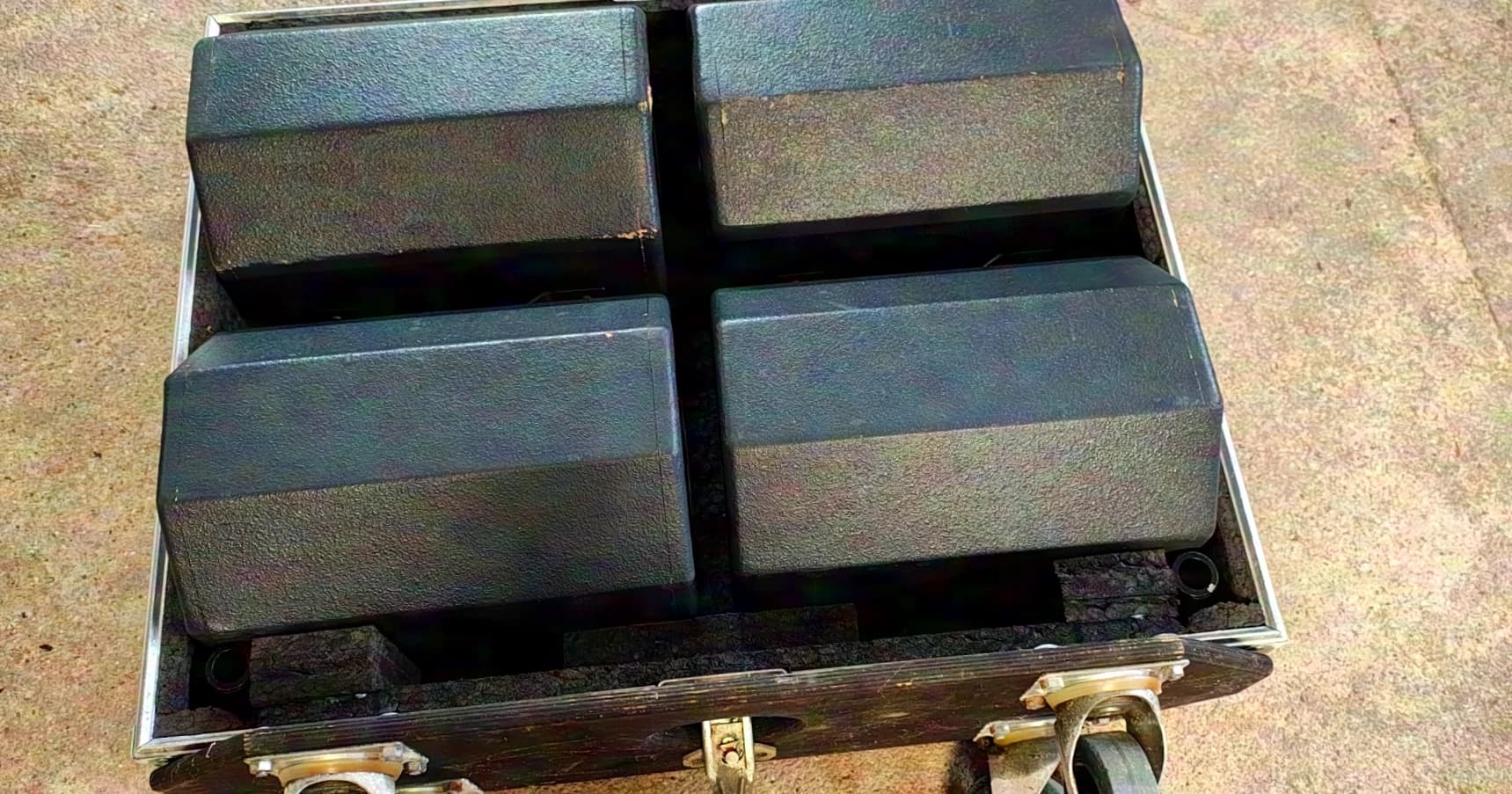 Zeck Twister 12.6P - Lautsprecher System mit Case für Tops